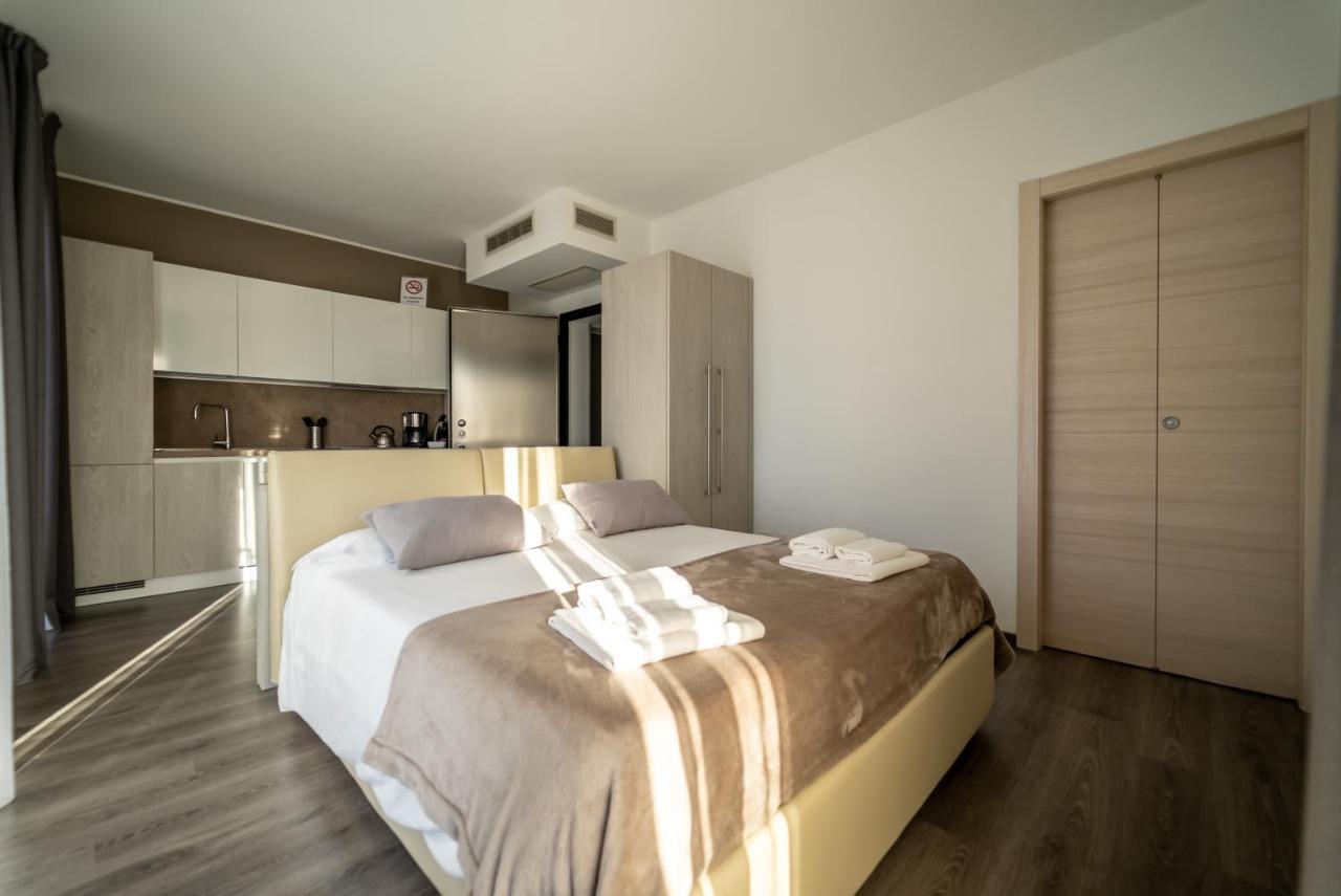 Apartamento Residenza Luigina Varenna Exterior foto