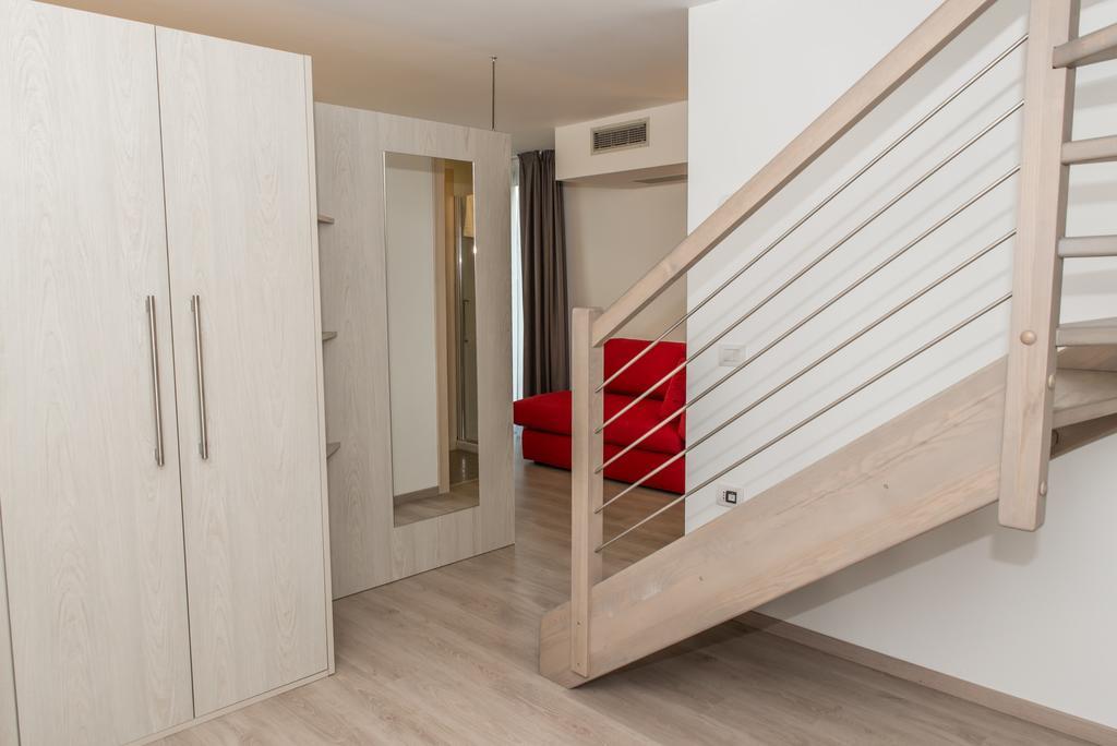 Apartamento Residenza Luigina Varenna Habitación foto